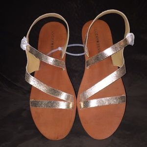 Lucky Brand Alexcia Sandals in Metallic Blush